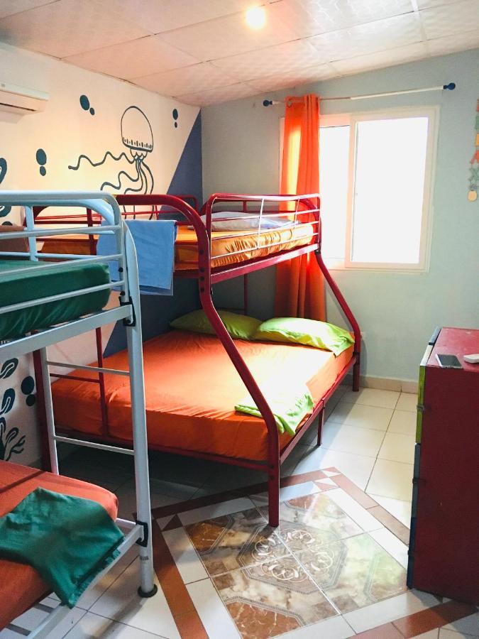 Taca Tucan Hostel Playa Blanca  Buitenkant foto